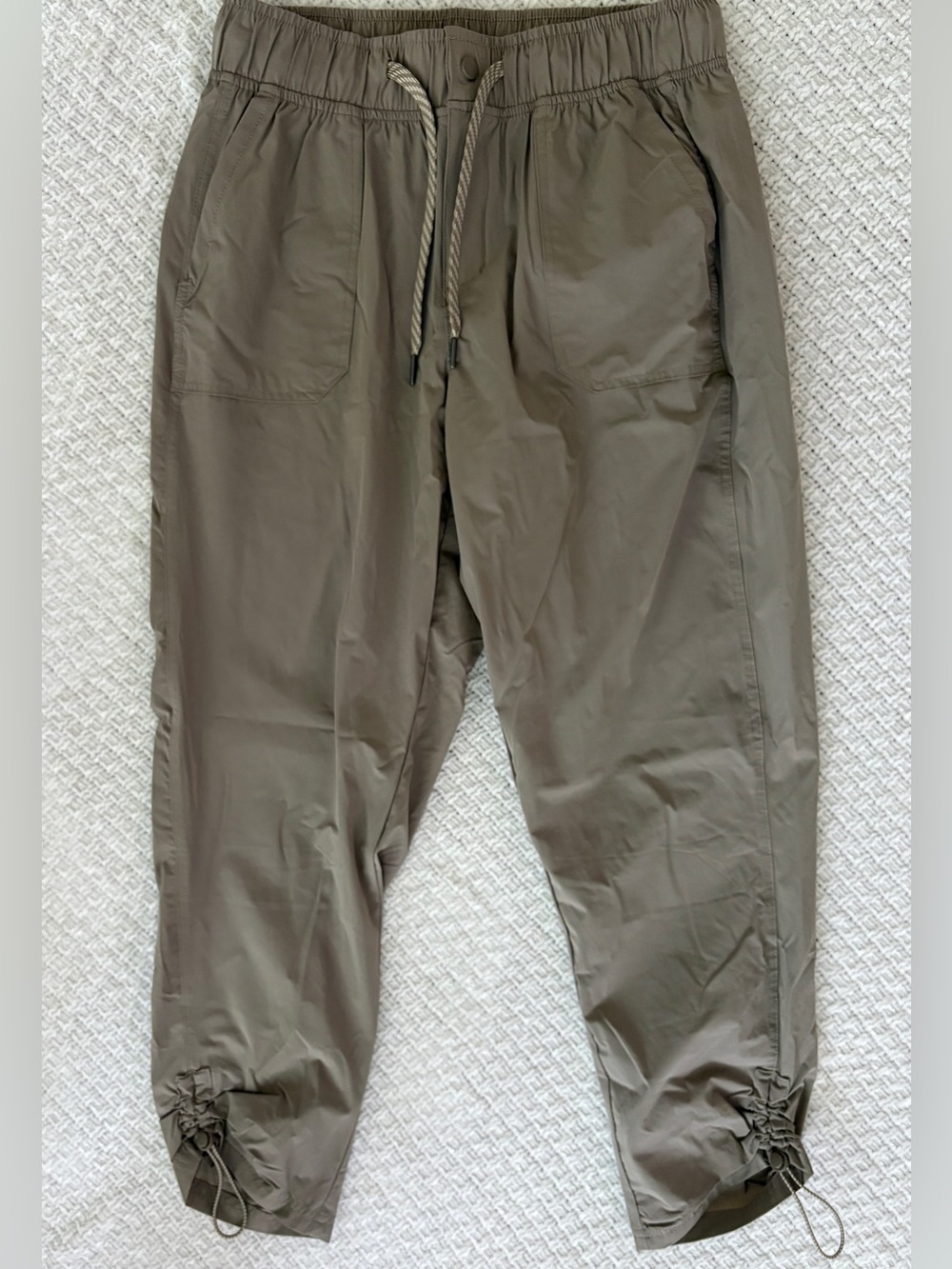 Women’s Outdoor Jogger Hiking Pants Avalanche Drawcord Hem Leg All Weather  SZ L
